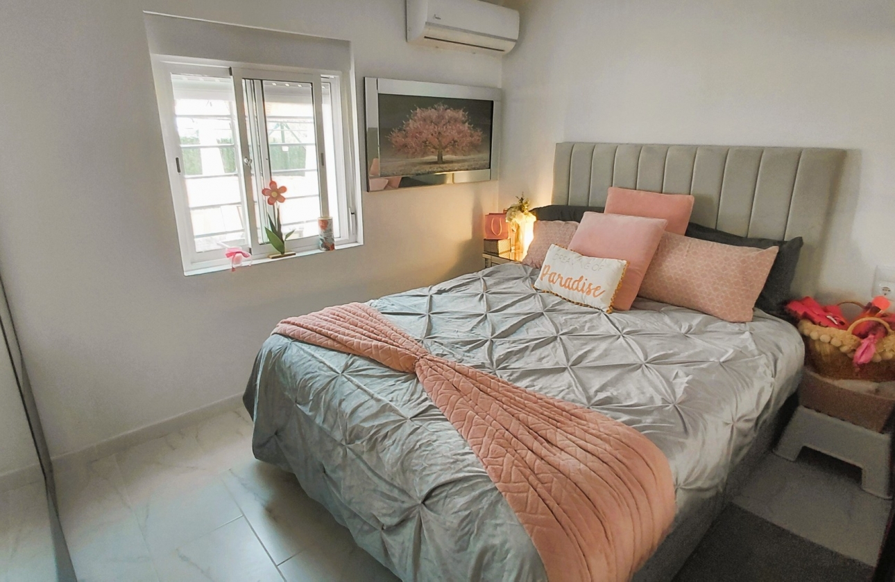 Reventa - Villa - Crevillente