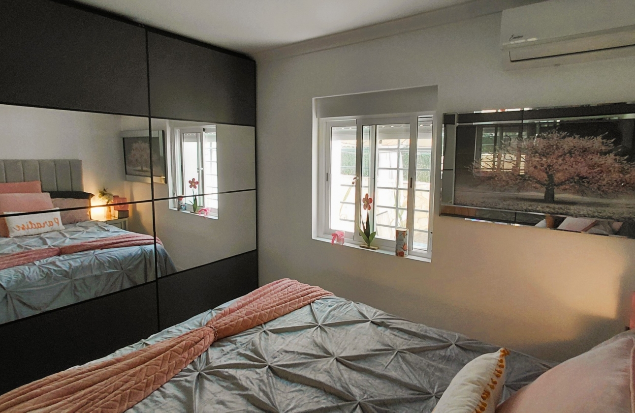Reventa - Villa - Crevillente