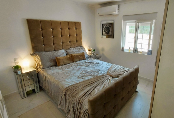 Reventa - Villa - Crevillente