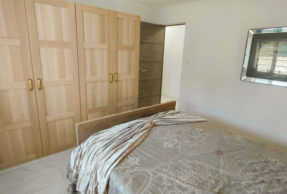 Reventa - Villa - Crevillente