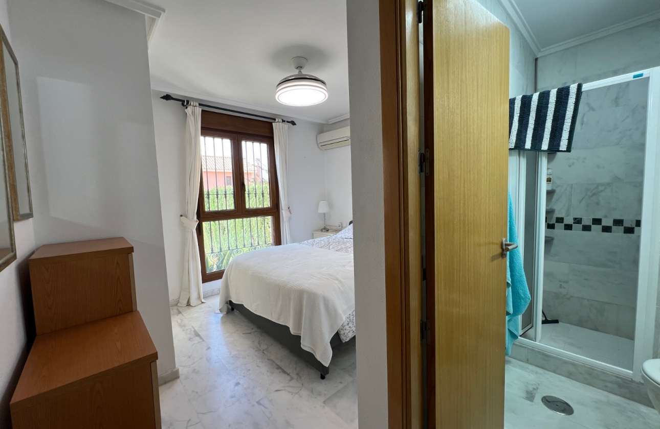 Resale - House - Algorfa - La finca Golf
