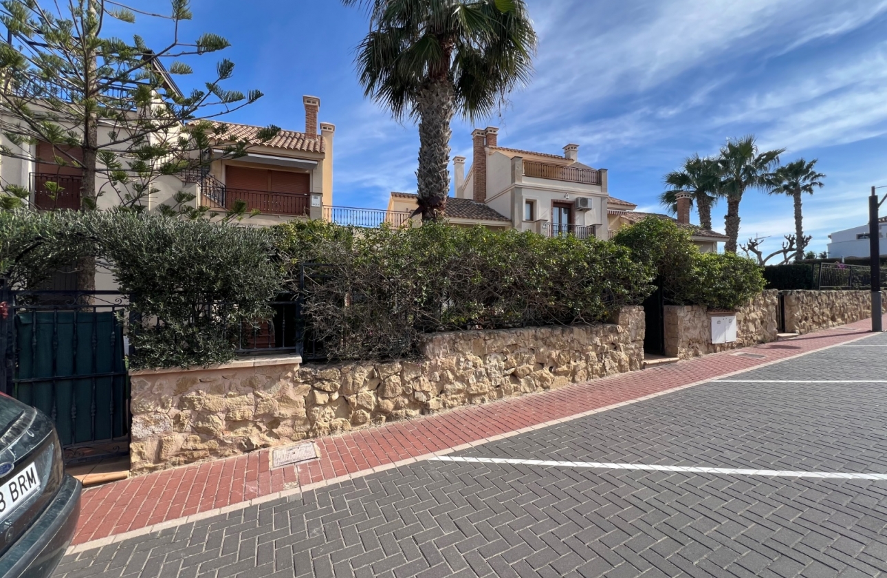 Resale - House - Algorfa - La finca Golf