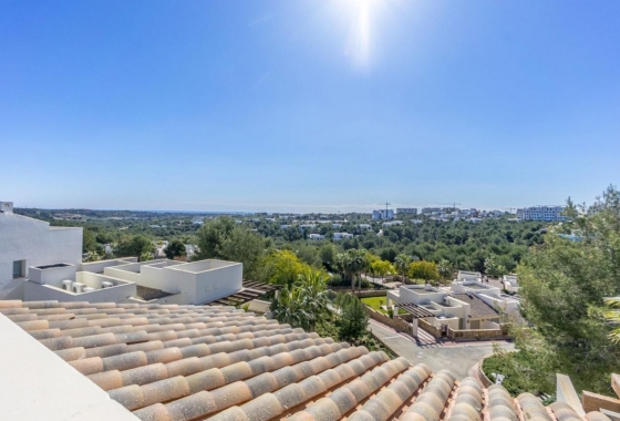 Resale - Apartment / flat - Orihuela Costa - Las Colinas golf