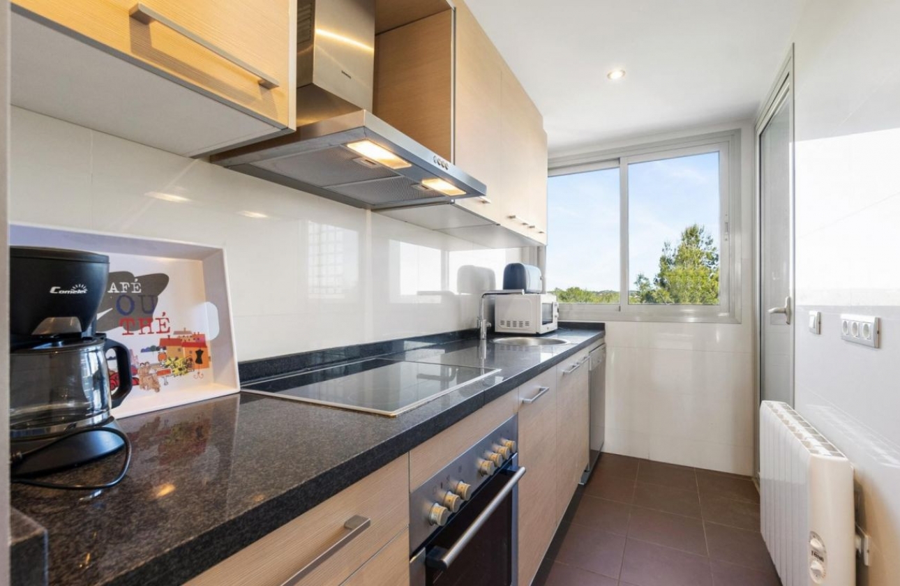 Resale - Apartment / flat - Orihuela Costa - Las Colinas golf
