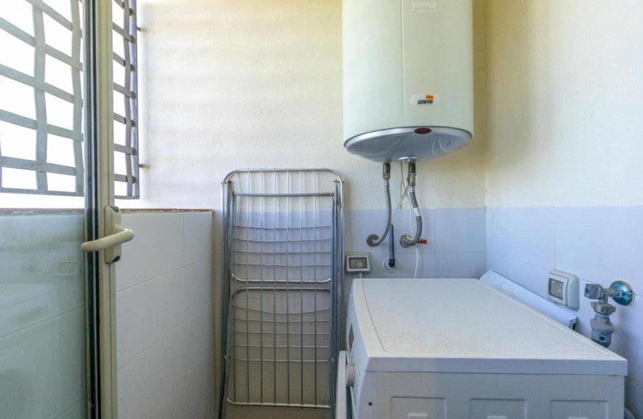 Resale - Apartment / flat - Orihuela Costa - Las Colinas golf