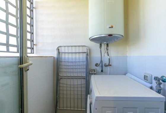 Resale - Apartment / flat - Orihuela Costa - Las Colinas golf