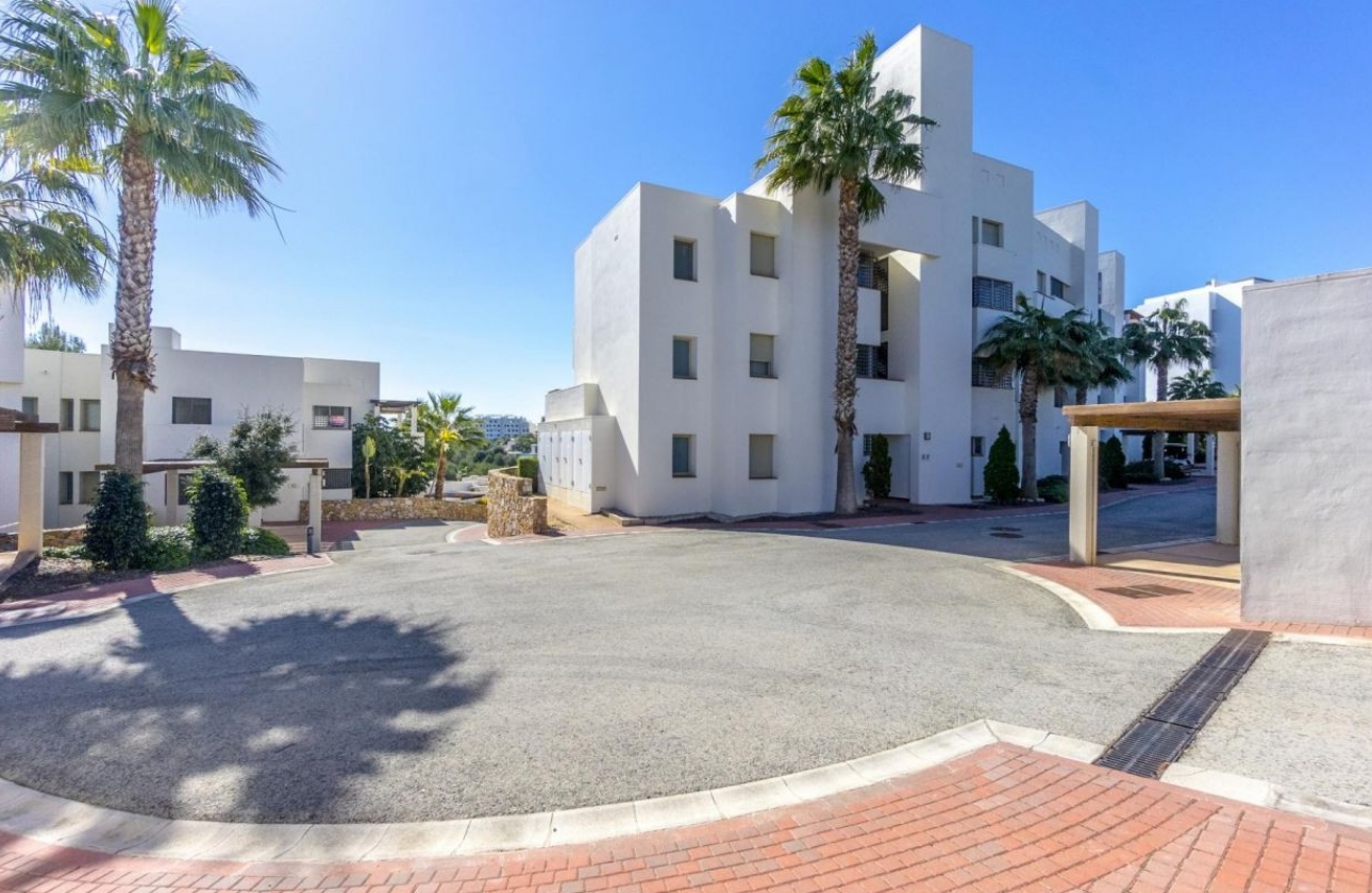 Resale - Apartment / flat - Orihuela Costa - Las Colinas golf
