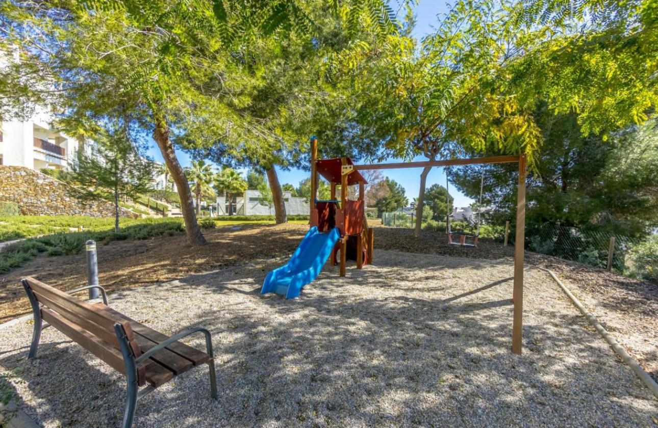 Resale - Apartment / flat - Orihuela Costa - Las Colinas golf
