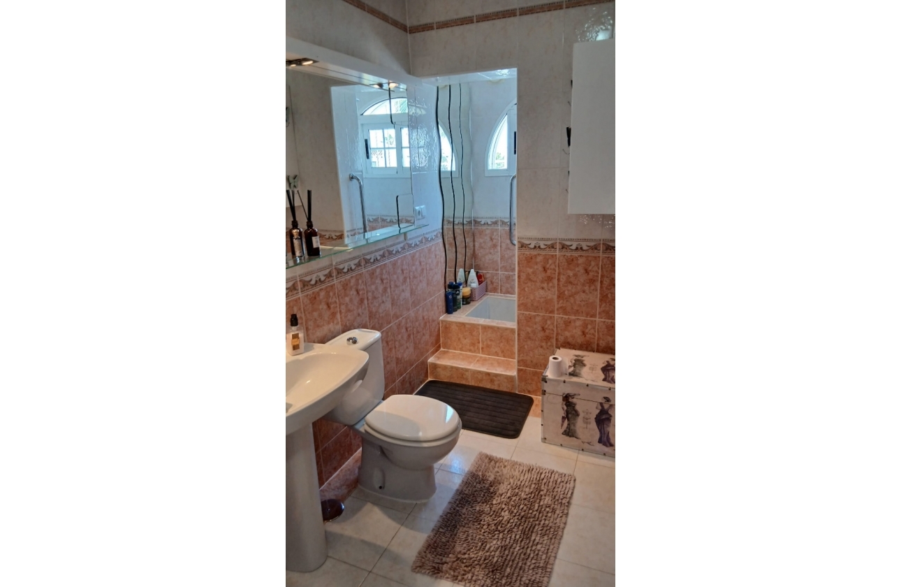 Resale - House - Orihuela Costa - Villamartin area
