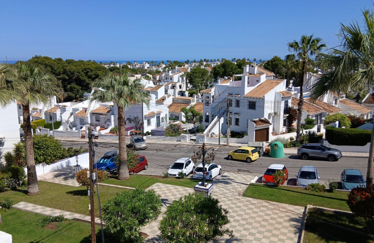 Resale - House - Orihuela Costa - Villamartin area