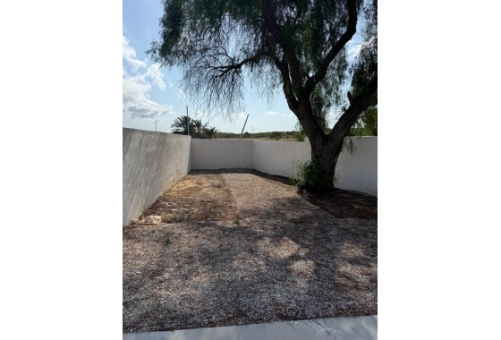 Resale - Villa - La Marina del Pinet - La Marina