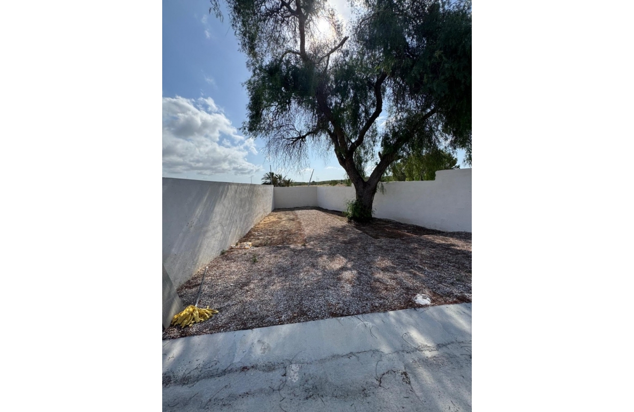 Resale - Villa - La Marina del Pinet - La Marina