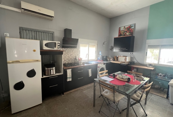 Resale - Finca / Country Property - Crevillente