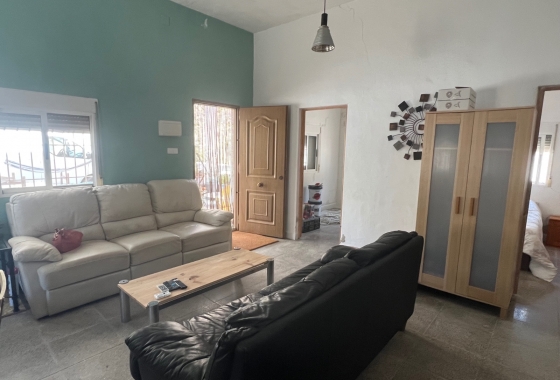 Resale - Finca / Country Property - Crevillente
