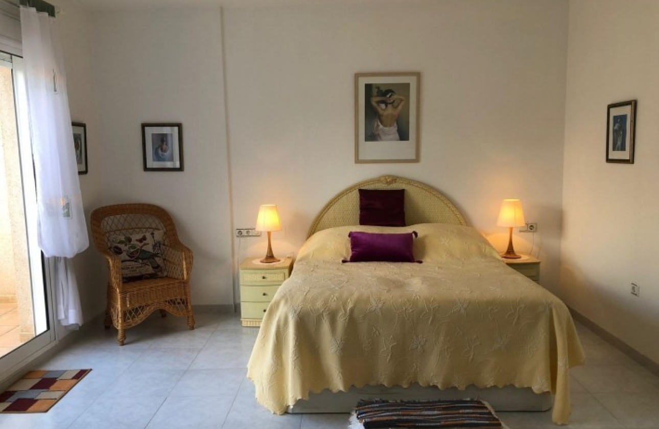 Resale - Apartment / flat - Orihuela Costa - Playa Flamenca