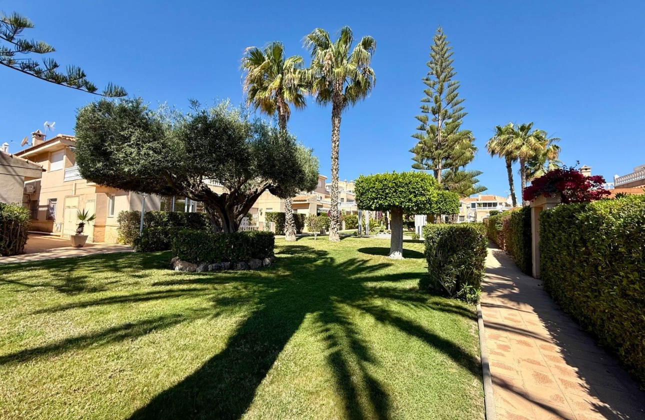 Resale - Apartment / flat - Orihuela Costa - Playa Flamenca
