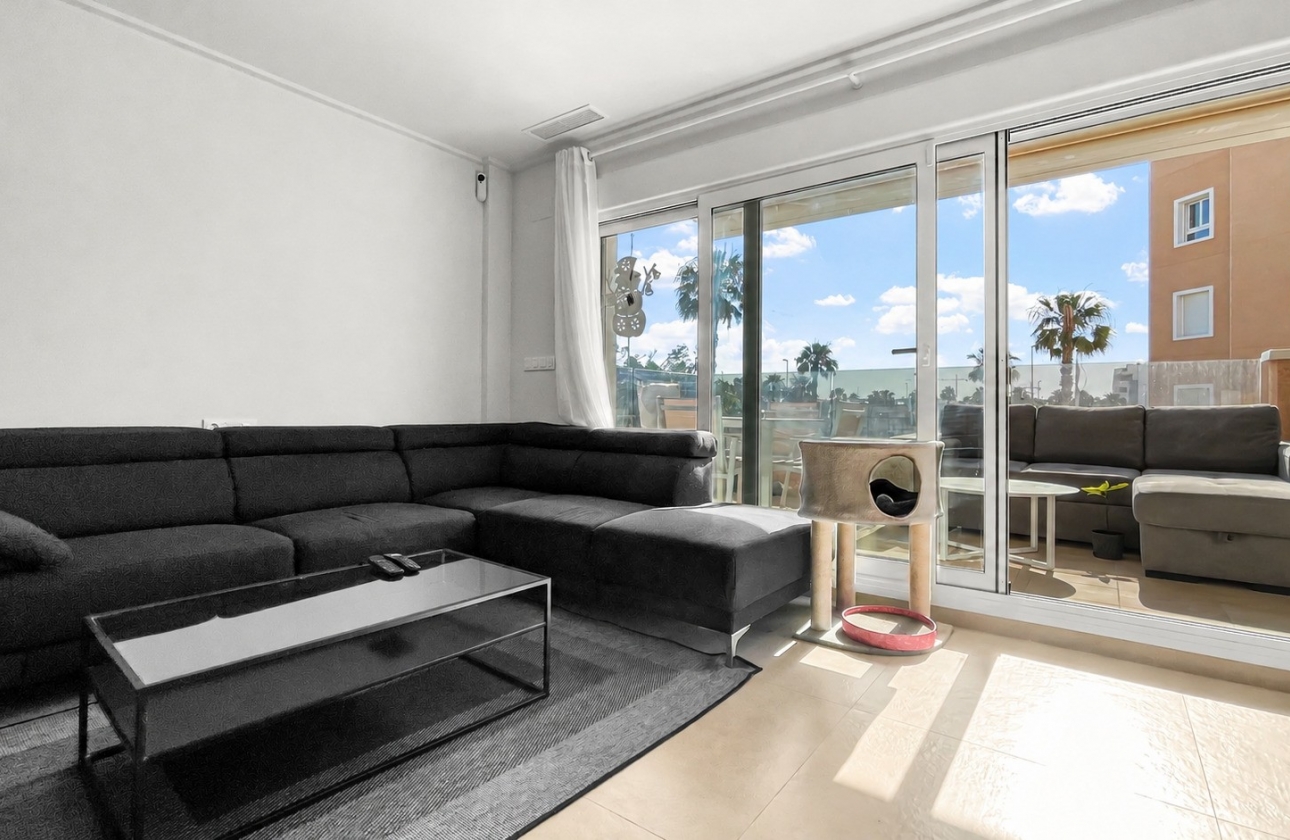 Resale - Apartment / flat - Guardamar del Segura - El Raso