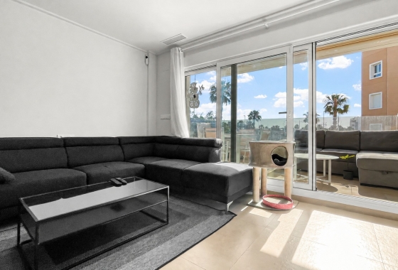 Resale - Apartment / flat - Guardamar del Segura - El Raso