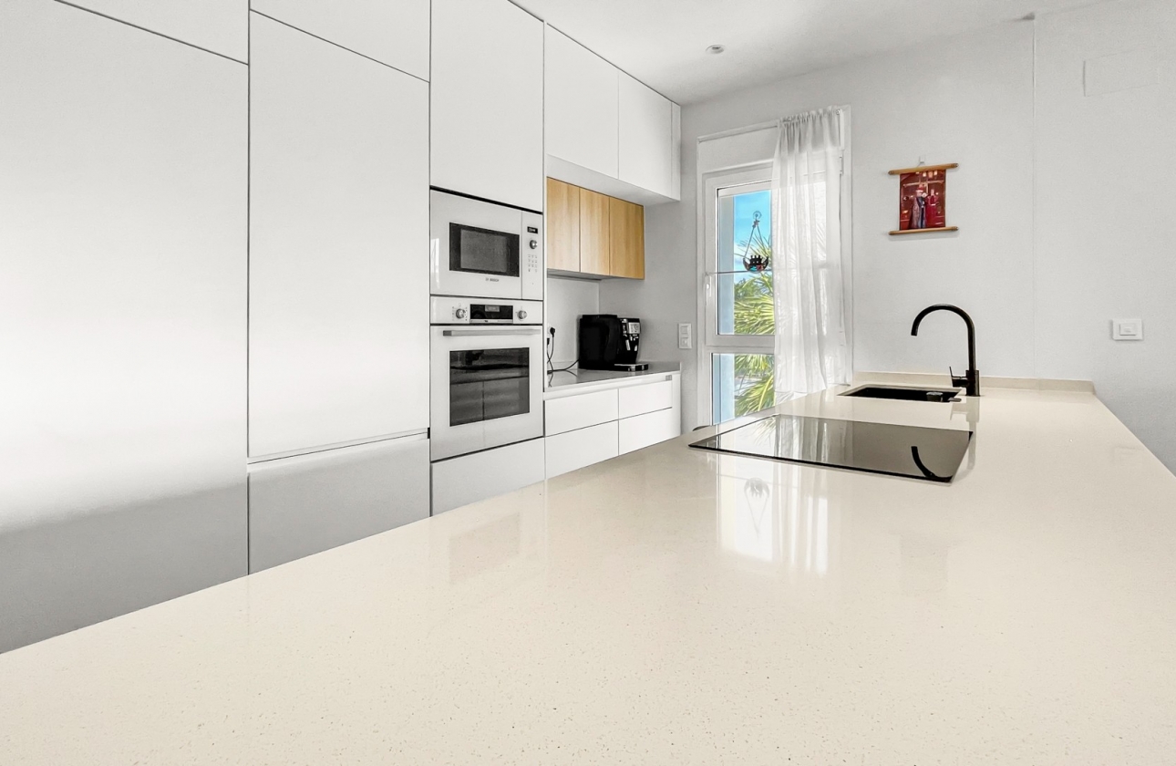 Resale - Apartment / flat - Guardamar del Segura - El Raso