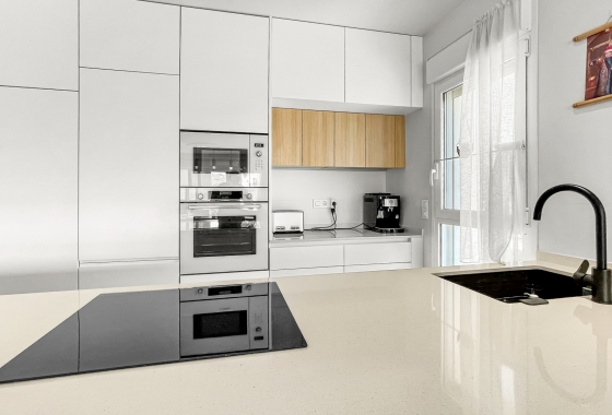 Resale - Apartment / flat - Guardamar del Segura - El Raso