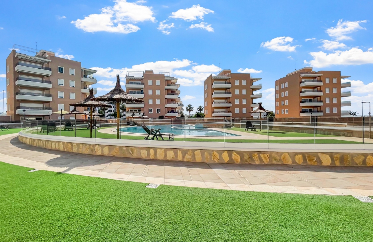 Resale - Apartment / flat - Guardamar del Segura - El Raso