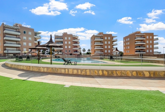 Resale - Apartment / flat - Guardamar del Segura - El Raso