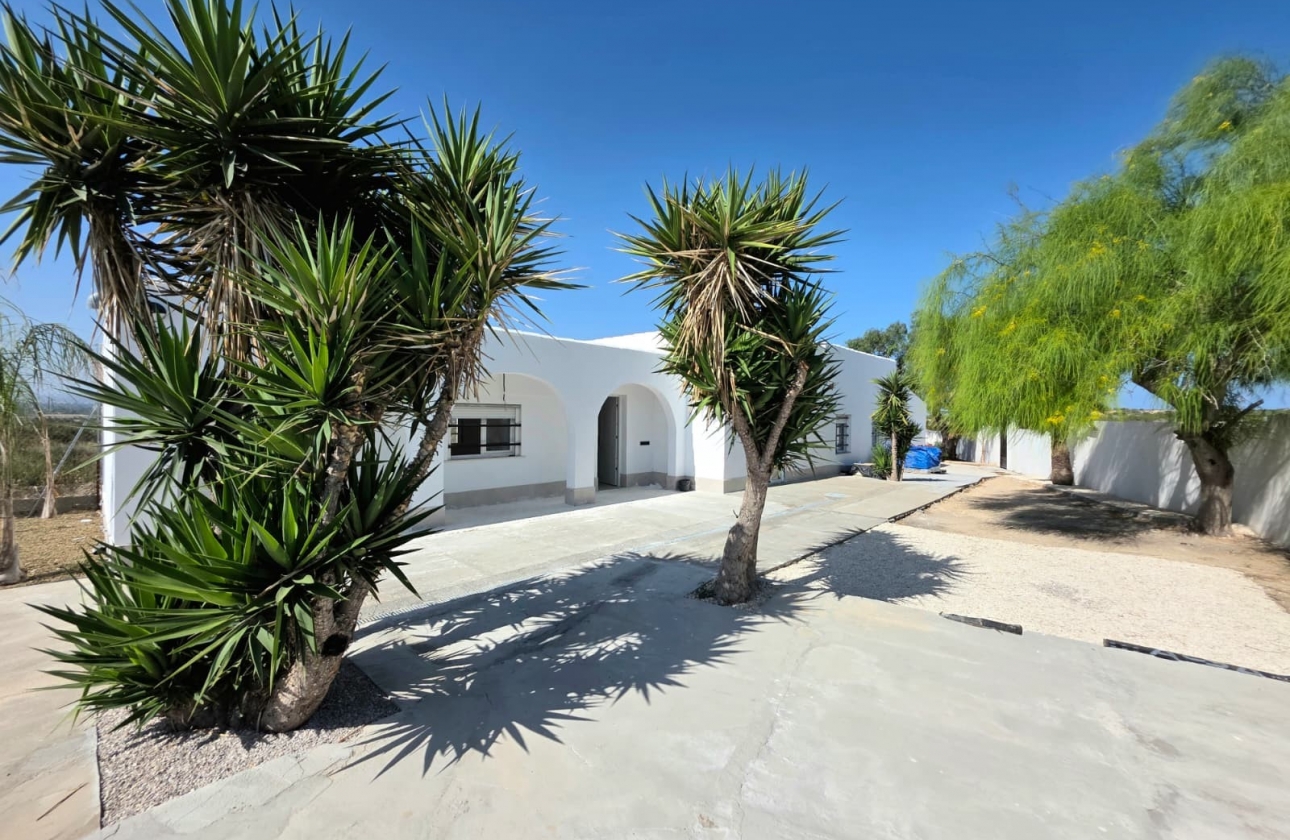 Resale - Villa - San Fulgencio - La Marina