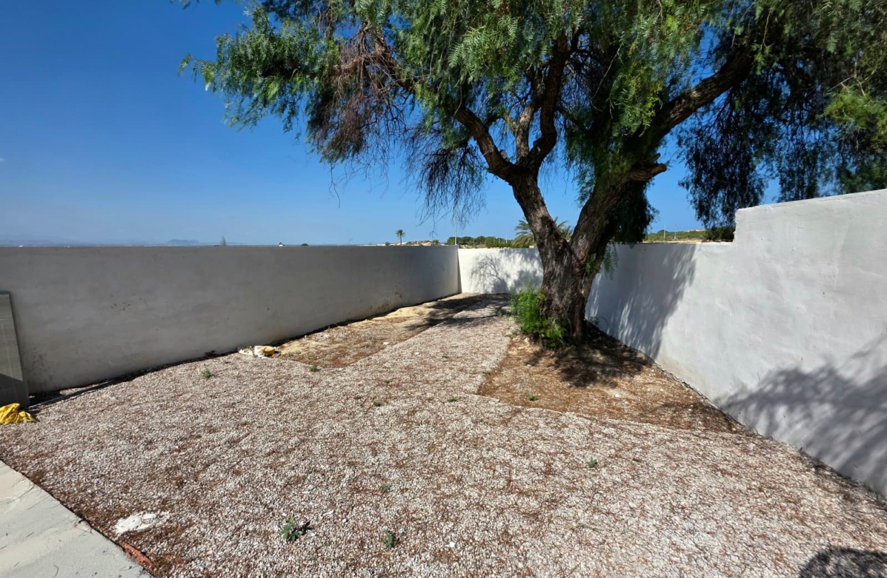Resale - Villa - San Fulgencio - La Marina