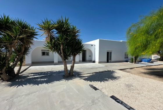 Resale - Villa - San Fulgencio - La Marina