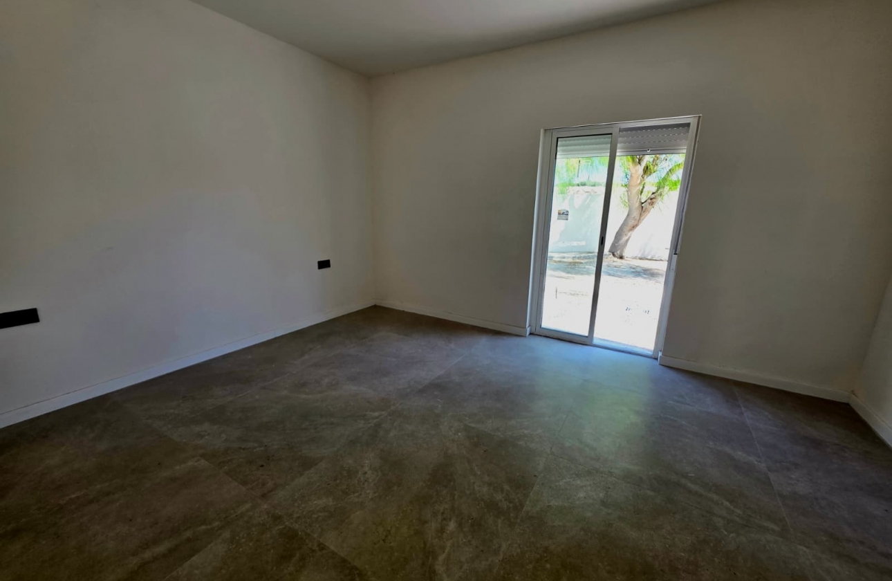 Resale - Villa - San Fulgencio - La Marina