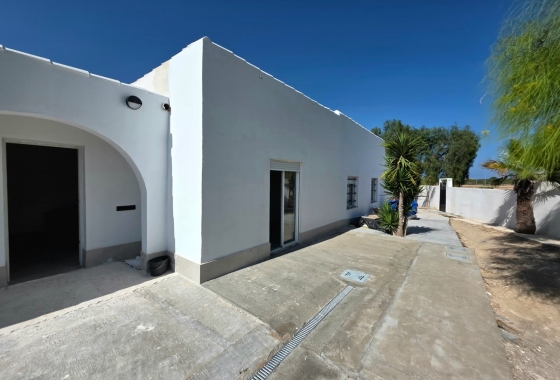 Resale - Villa - San Fulgencio - La Marina