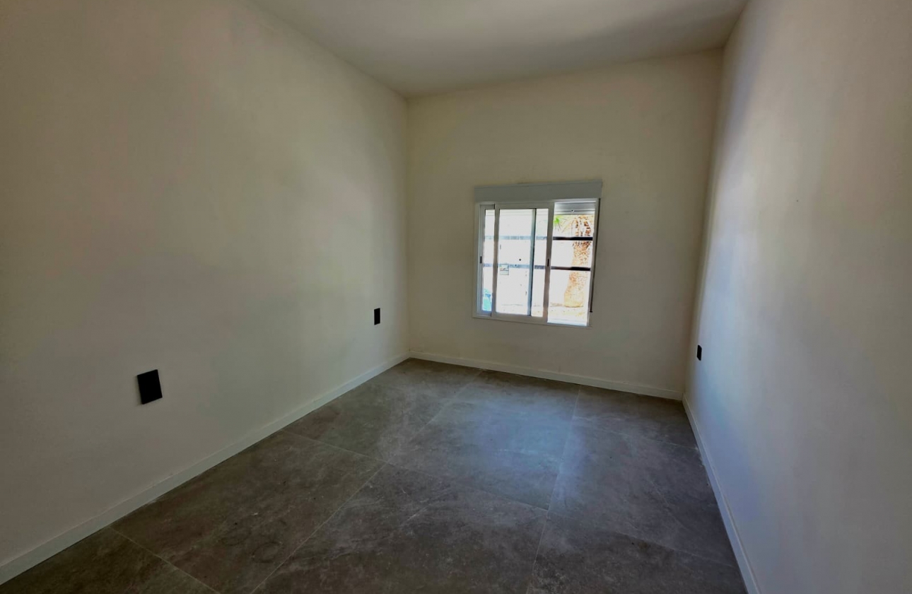Resale - Villa - San Fulgencio - La Marina