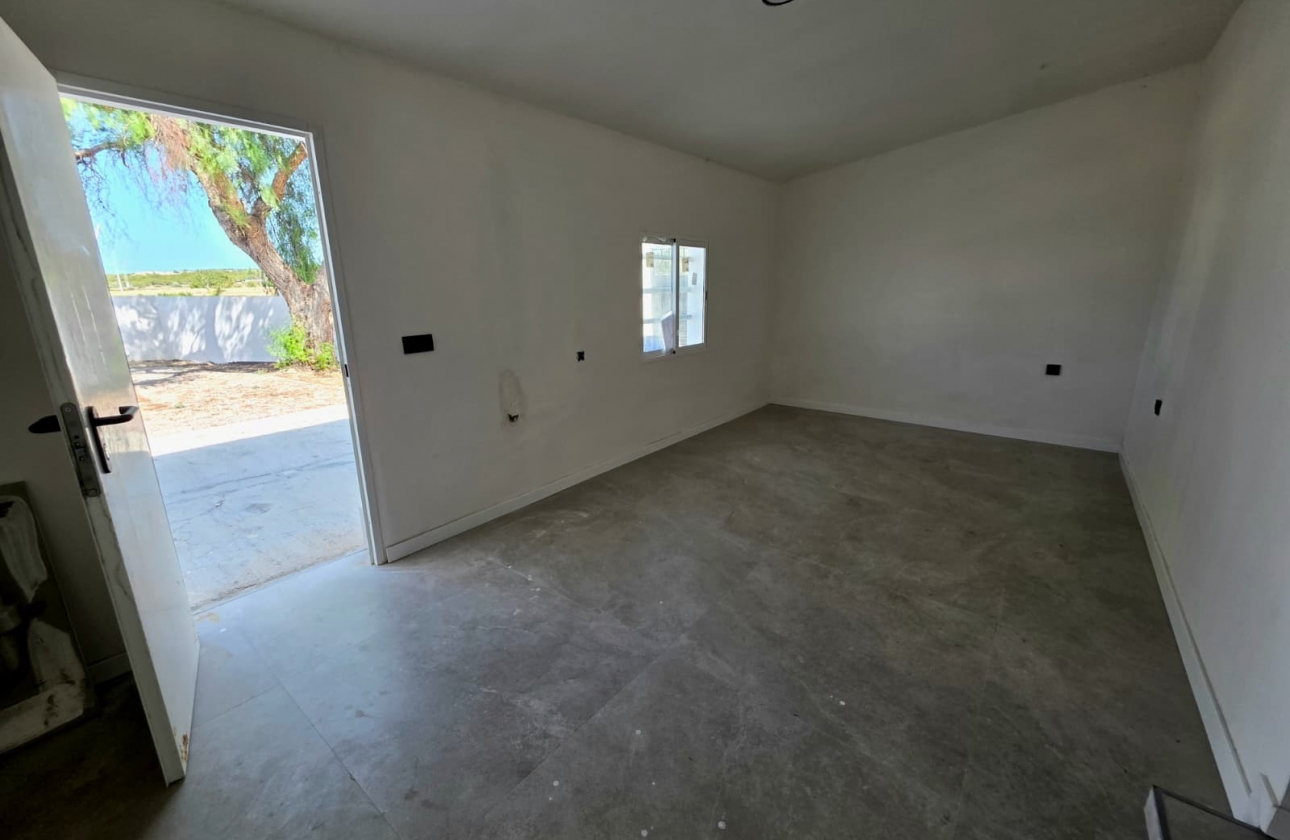 Resale - Villa - San Fulgencio - La Marina