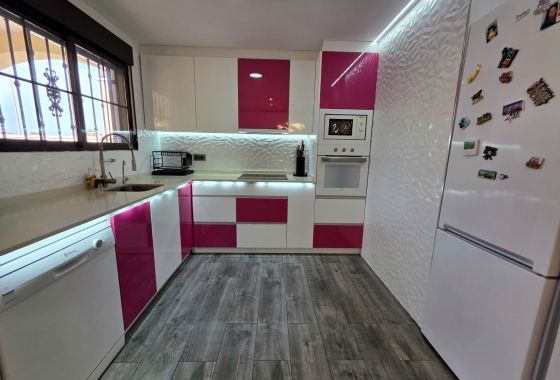 Resale - Villa - Torrevieja - Sector 25