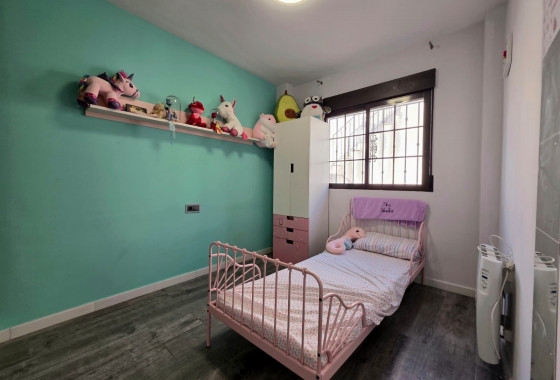 Resale - Villa - Torrevieja - Sector 25
