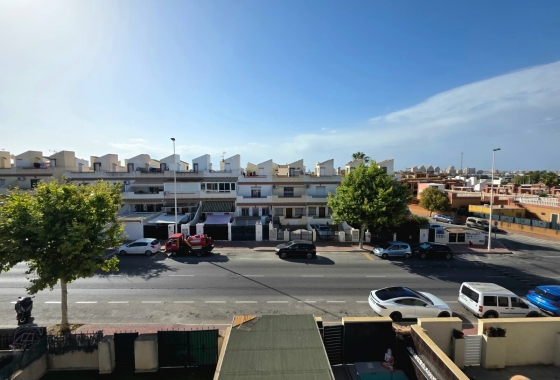 Resale - Villa - Torrevieja - Sector 25