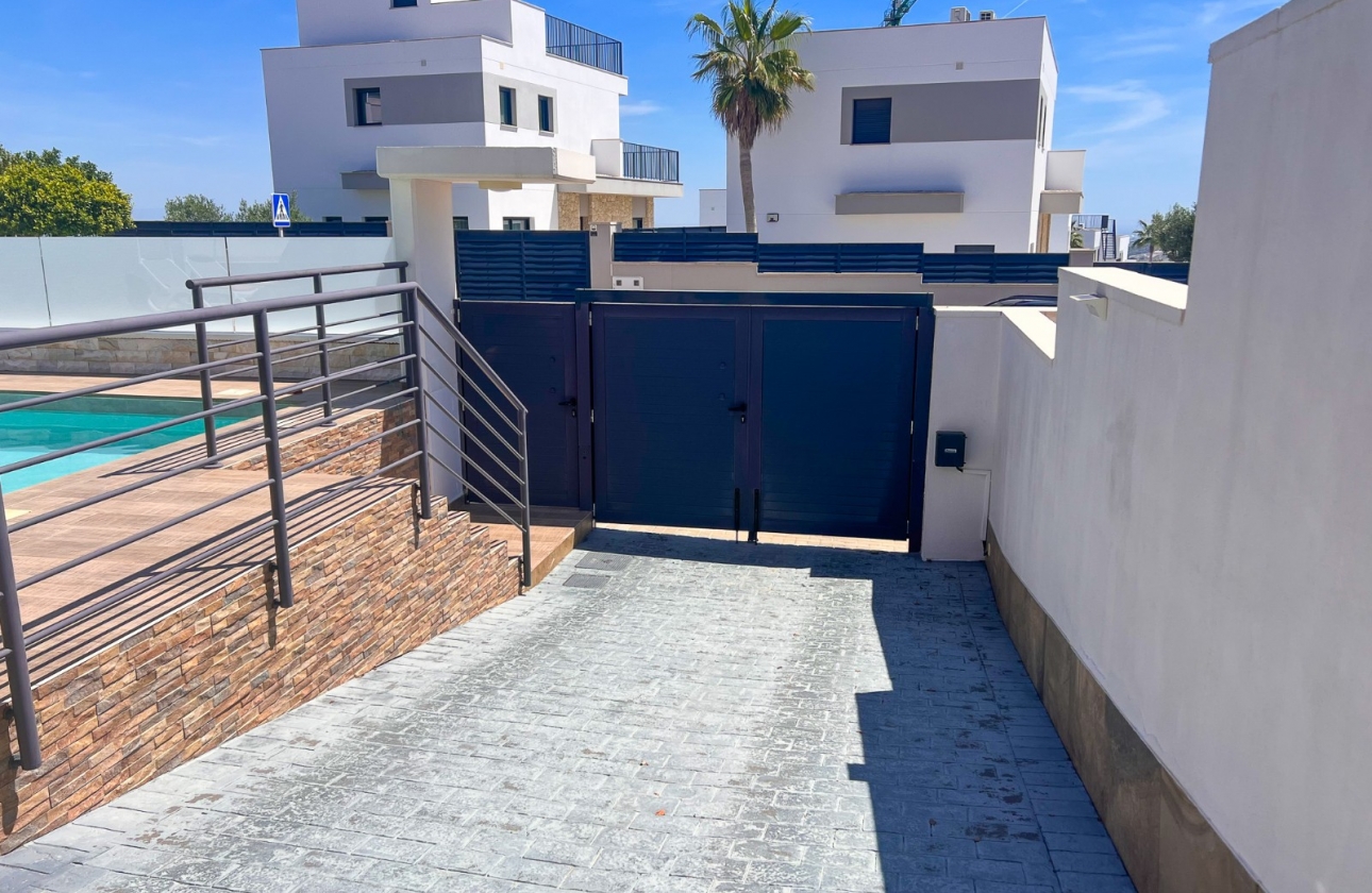 Herverkoop - Villa - San Miguel de Salinas