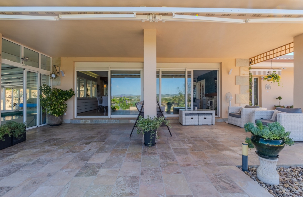 Resale - Finca / Country Property - San Miguel de Salinas - Torremendo