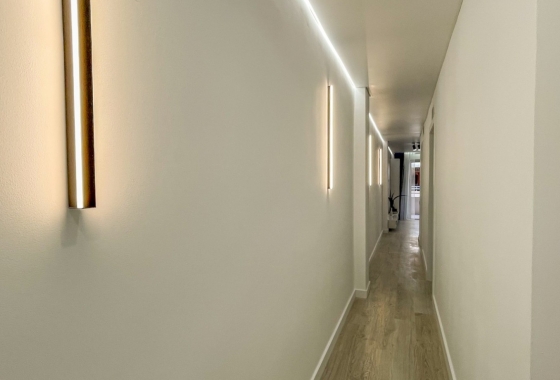 Resale - Apartment / flat - Torrevieja - El Acequión - Los Náufragos