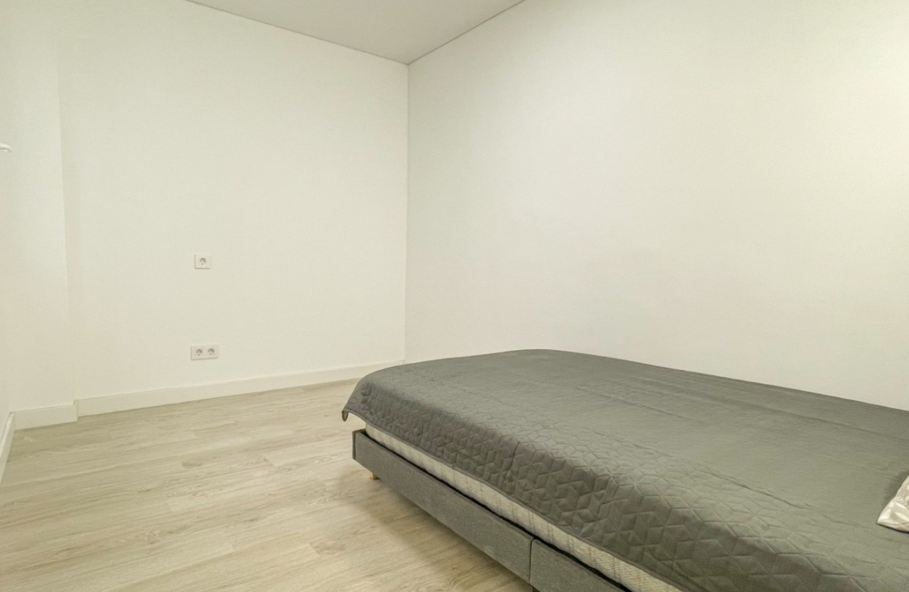 Resale - Apartment / flat - Torrevieja - El Acequión - Los Náufragos