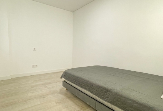 Resale - Apartment / flat - Torrevieja - El Acequión - Los Náufragos