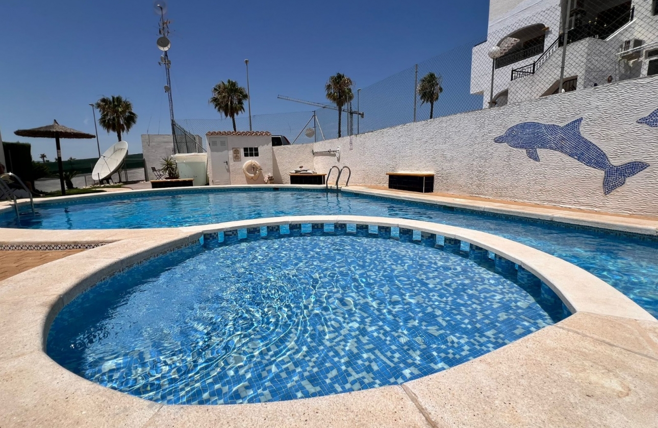 Wiederverkauf - Wohnung - Orihuela Costa - Entre Naranjos - Vistabella Golf