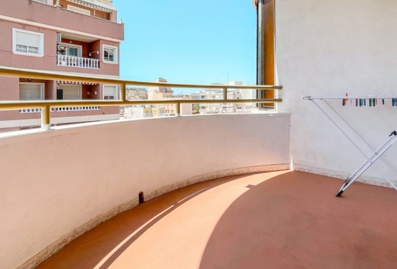 Resale - Apartment / flat - Torrevieja - El Acequión - Los Náufragos