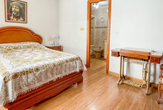 Wiederverkauf - Wohnung - Torrevieja - El Acequión - Los Náufragos