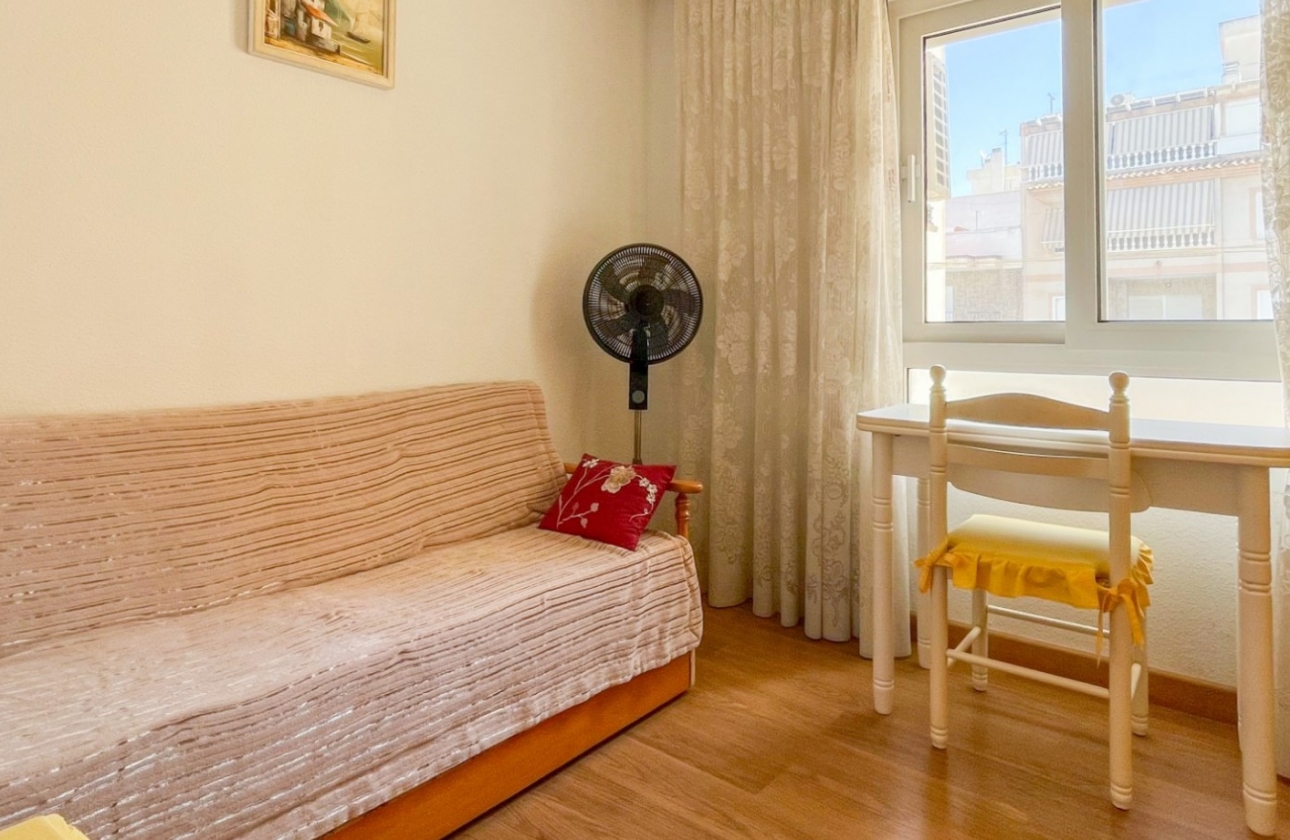 Wiederverkauf - Wohnung - Torrevieja - El Acequión - Los Náufragos