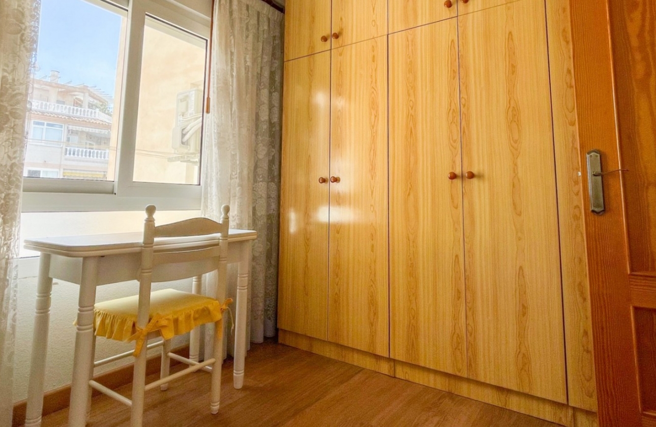 Wiederverkauf - Wohnung - Torrevieja - El Acequión - Los Náufragos