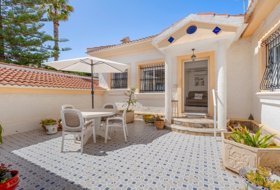 Resale - Villa - Ciudad Quesada - La Marquesa Golf