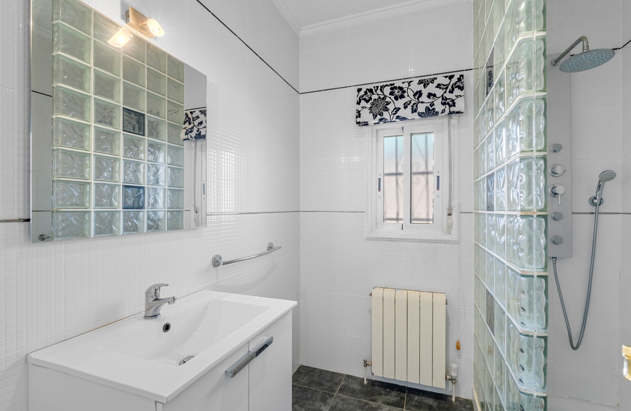 Resale - Villa - Ciudad Quesada - La Marquesa Golf