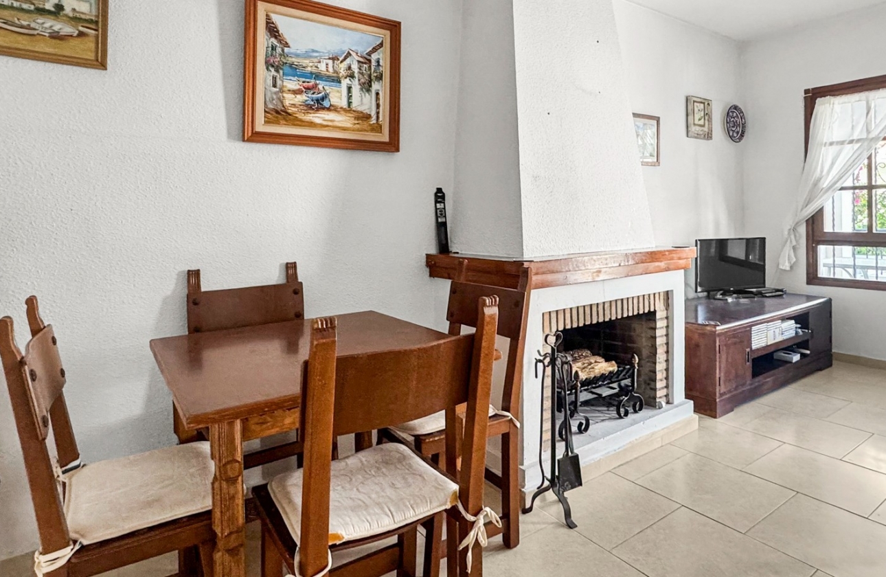 Revente - Appartement - Torrevieja - Nueva Torrevieja - Aguas Nuevas