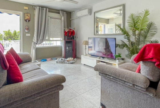 Resale - House - Orihuela Costa - La Rioja
